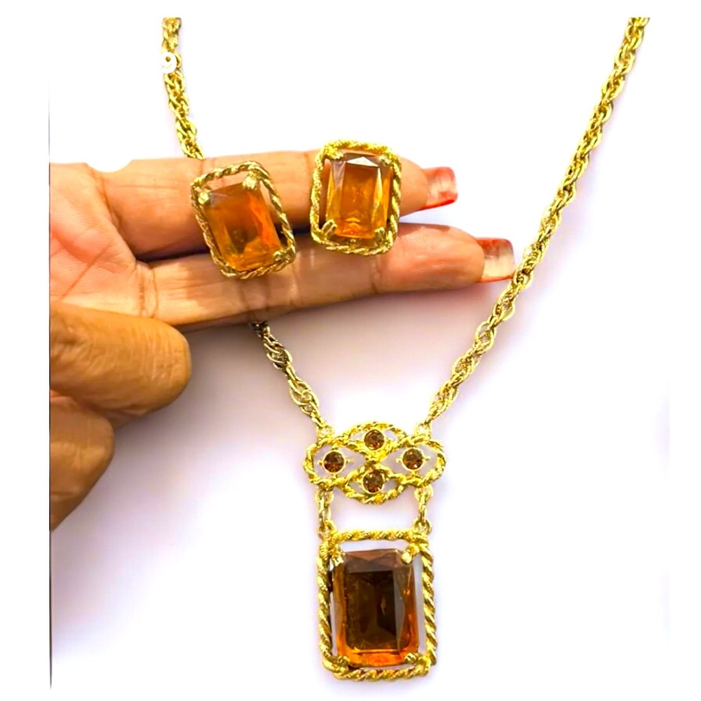Vintage Sarah Coventry Gold-tone Necklace and Earring Set w/ Amber Colored Gems